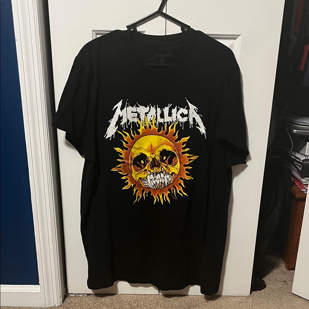 LG Black T-Shirt with Fiery Skull Graphic